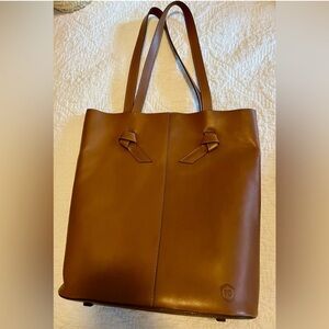 Poppy Barley Tie Knot Tote in Caramel color